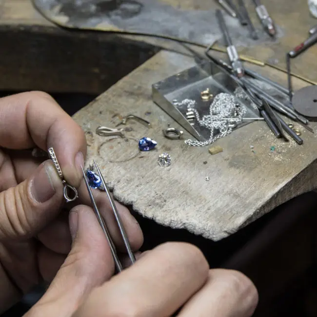 Bague de fiançailles sur mesure